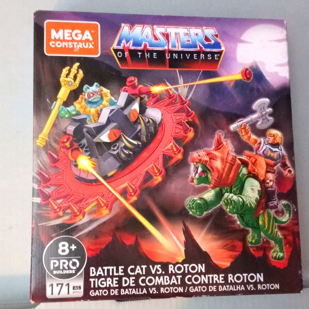 Mega Construx Masters Of The Universe Battle Cat Vs. Roton Pretend Play Kit
